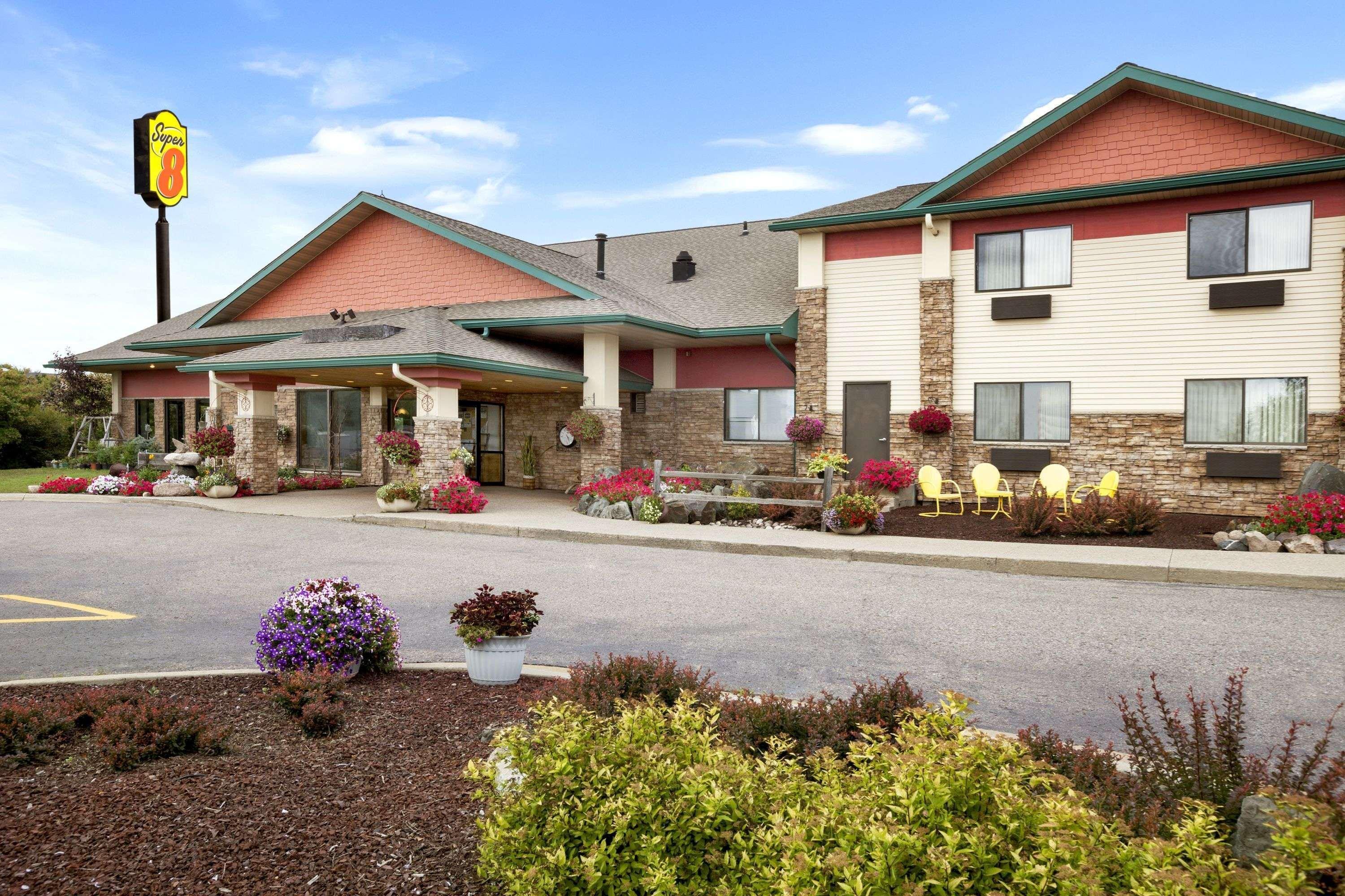 Motel Super 8 By Wyndham Eveleth Zewnętrze zdjęcie